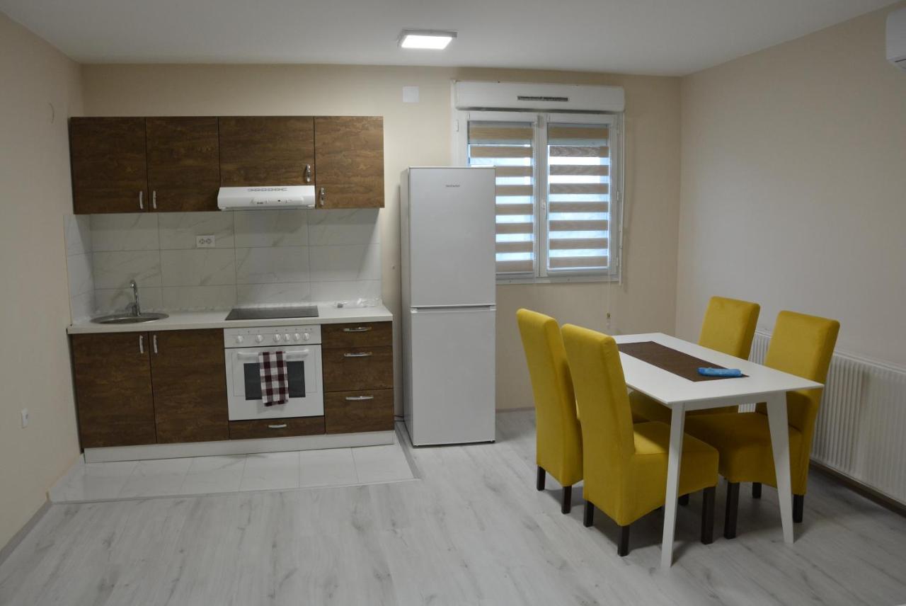 Garden Apartmani 야고디나 외부 사진